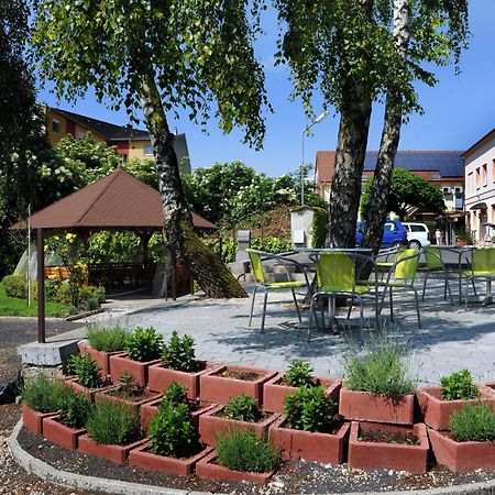 Oazis Hotel*** Nagykanizsa Zewnętrze zdjęcie