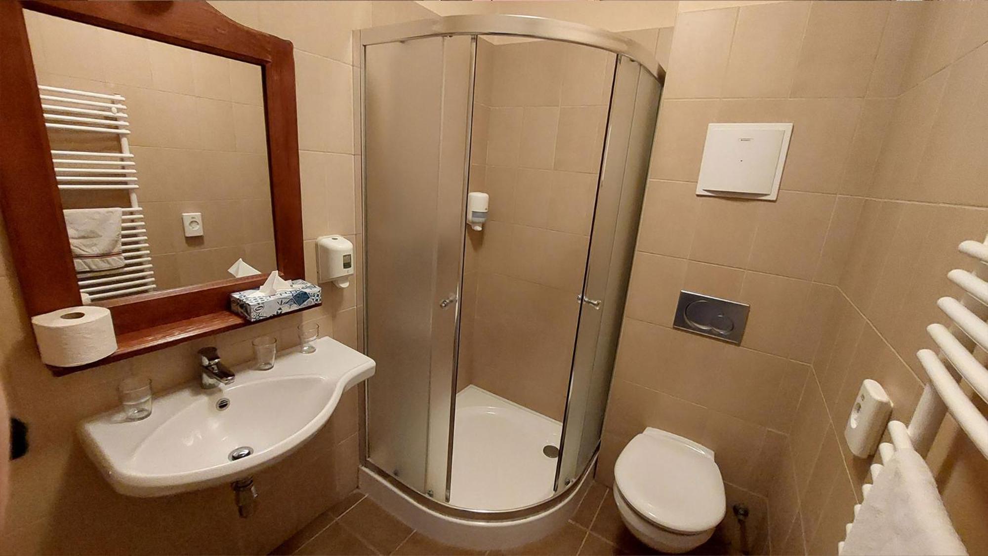 Oazis Hotel*** Nagykanizsa Zewnętrze zdjęcie