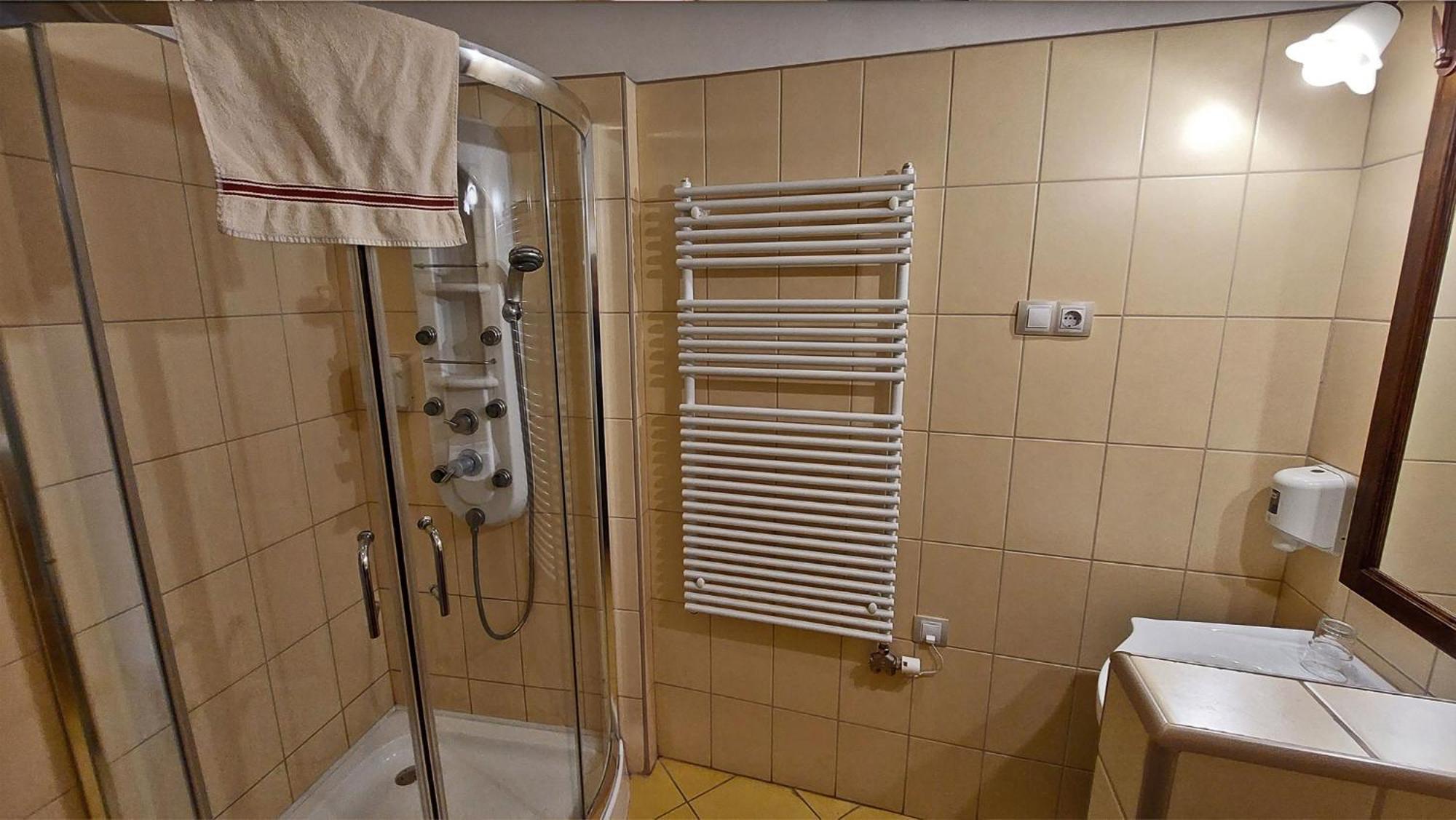 Oazis Hotel*** Nagykanizsa Zewnętrze zdjęcie
